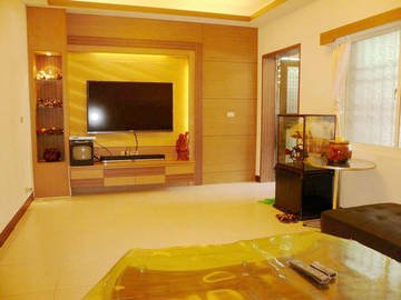 太平新平路3段透天別墅~雙車庫~有孝親房