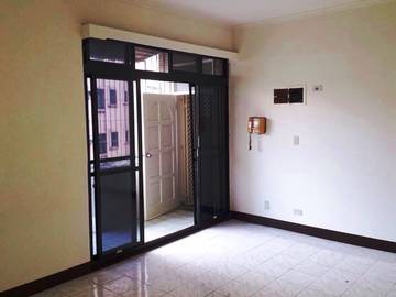 550B@青雲邊間三樓