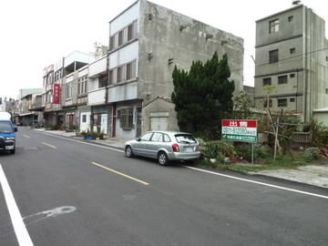 大甲房屋仲介~有巢氏大甲加盟店~大面寬建地