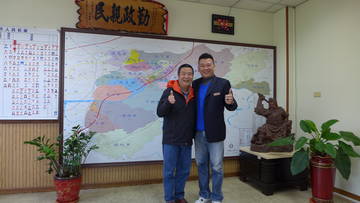 1007297_043c45fbd25ea25fcc6963ca0dae28da