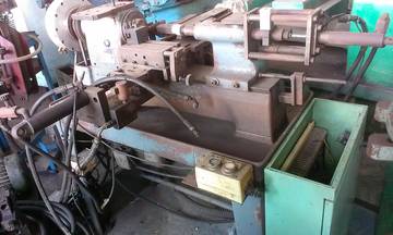 1047381_c9335e3d4711bd04a0c965064ef12c06