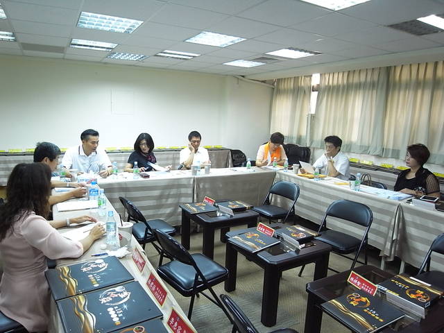 1060956_adedf922a668454948b88029fa9afe82