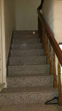 文教區車庫別墅