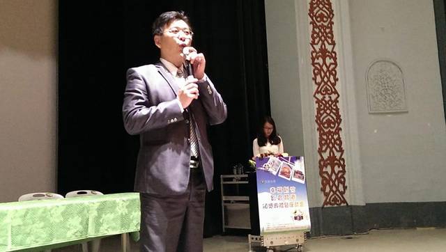 1087154_3cb6d9f7042de4e03621d2770dae8587