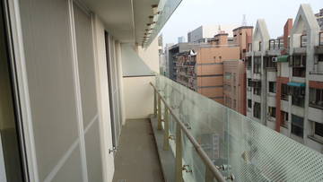 五期七期漂亮LaVie3房平車