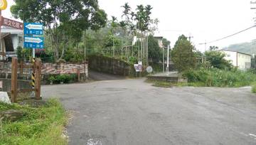 住商雅潭-東勢丙建梨園