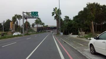 阿里山公路旁建地-嘉義101房屋王月琴0913301768