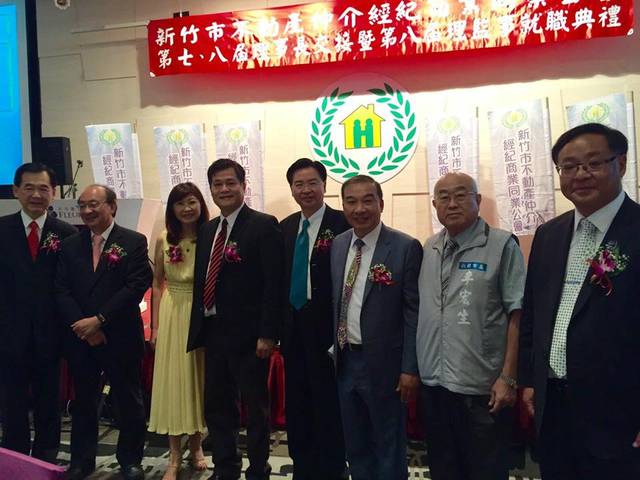 1118028_0e02650727c70b8bdff7182c38bca632