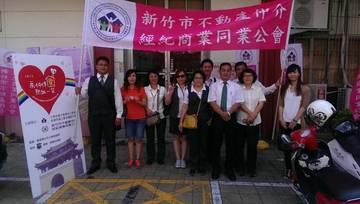 1121200_db48835d821b6b3da281f22aaab719eb