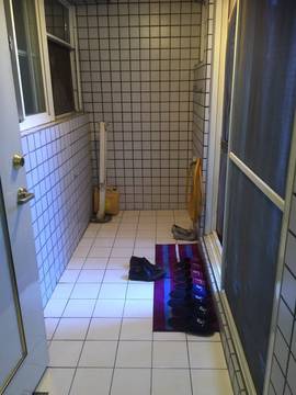 順天香吉士3房車位