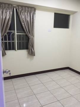 順天香吉士3房車位