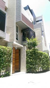 住商雅潭-沙鹿全新電梯豪墅