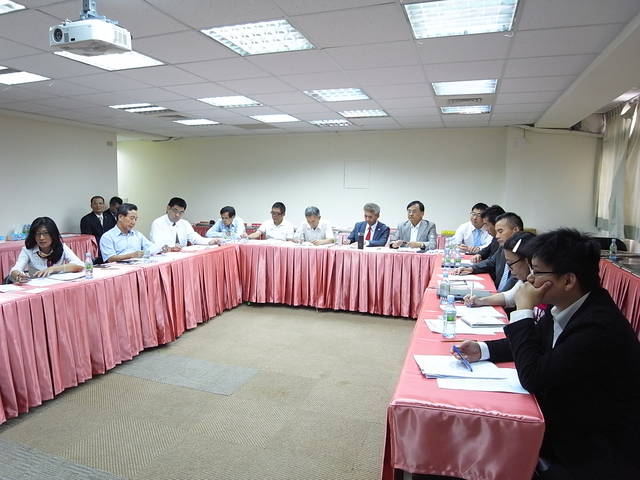 1177029_5c0350bb4e13d739490cf0cb92034c07