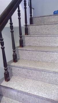 AE306 中正路三角窗店面