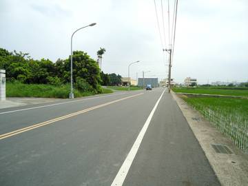 環河街旁千坪美田