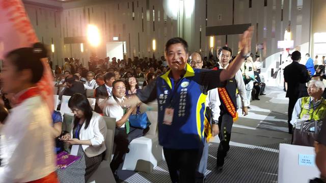 1181778_51f5991a0506bdb5ba87afd4d945c40e