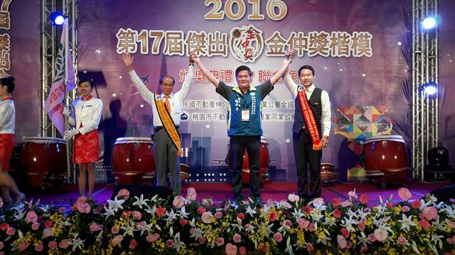 1181779_00ddac77898facee78e6d49ad4cce85a