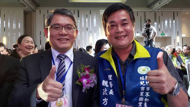 1181781_7f64c1d0e02415553fdb4ebee696df63