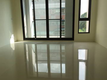 住商雅潭-全新電梯別墅