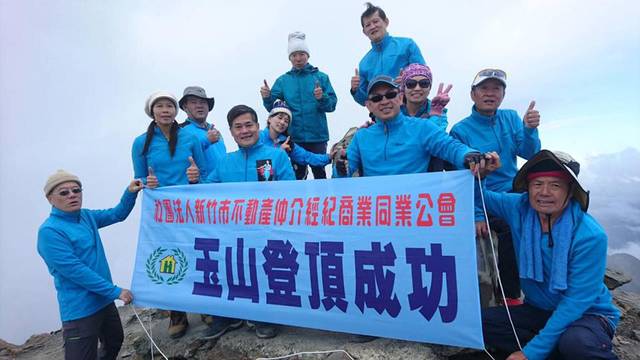 1187023_68eee72a0c24567a37802e9ea40e5e42