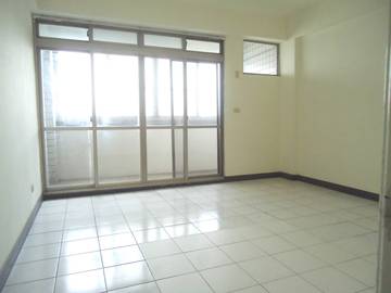 正鹿和路4樓店面