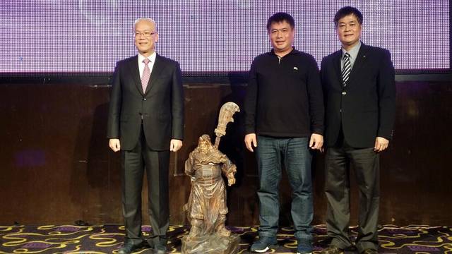 1195825_fa812819a872e44d1a997aa4ab02ad76