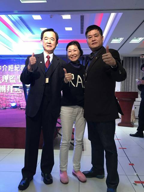 1203406_b44a05fc98cb61d32218f69a5f288ca9