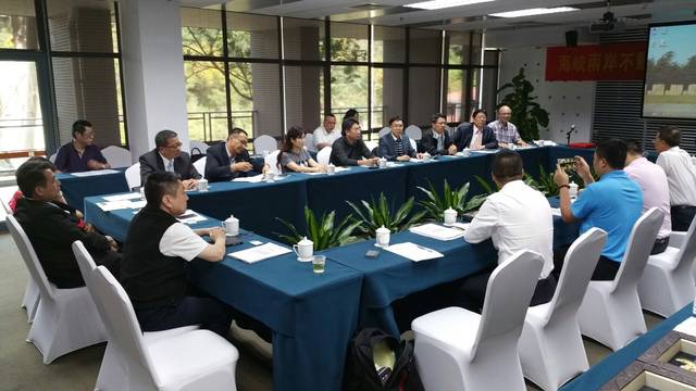 1208471_4617ae2ea8f1e2bcfafaaa23c0325e8a