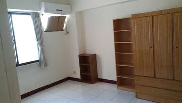 中科工業區全聯世貿大三房車位