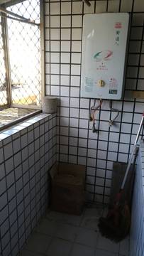 中科工業區全聯世貿大三房車位