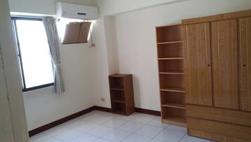 中科工業區全聯世貿大三房車位