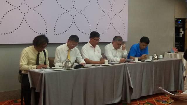 1251809_44ee7e91b4a81178aa001f17ef0912a3