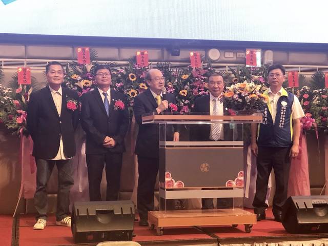 1253828_ca36e1f0d4fae3faba99f7d79a2a3da0