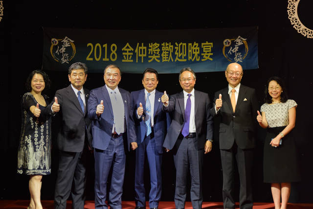 1260849_3e048a9aa70af49470f66aac4aa35f8a