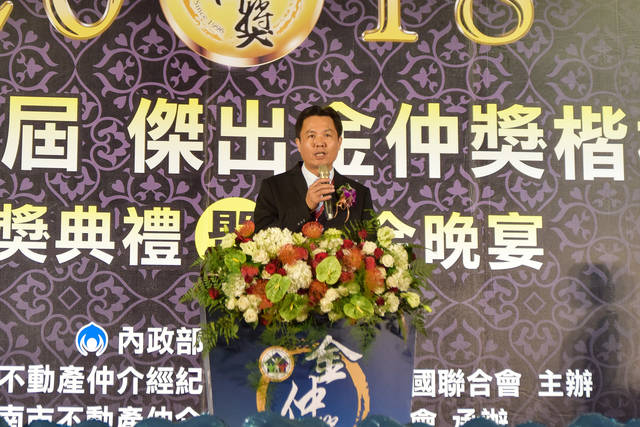 1260854_6636ddc975e82d840f163b085d7f1546