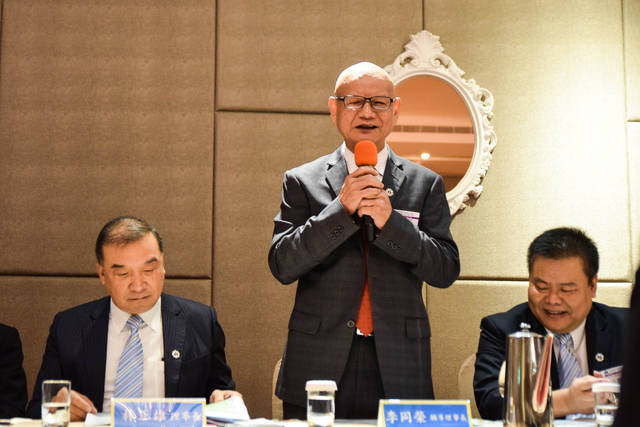 1260876_7e9bfbd0796875a12fadcc7d1cbf647a