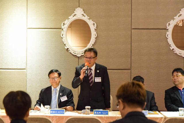 1260888_a2c8ae10d0dc40d0e9ea2c51e7372298