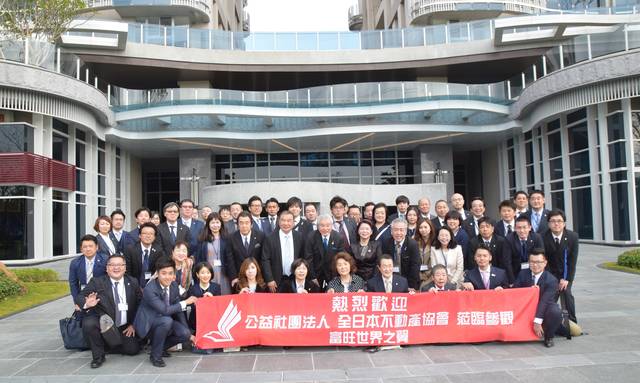 1268643_af7dfa0f204c7301eb0a0e03cd32eed0