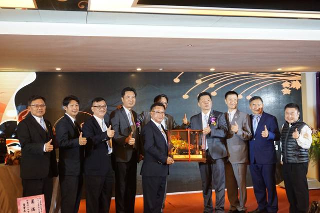 1268707_1765bb52709454ae32cd63b52f76bfc7