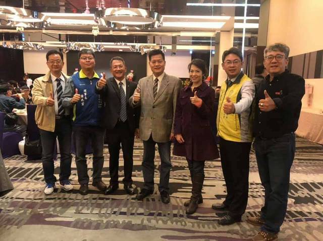 1269861_1cb873e53b3d672467c2c39031ec50ea