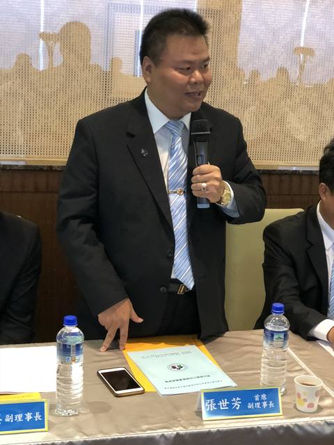 1270534_10c628028183b688d6ccbe85b3367d72