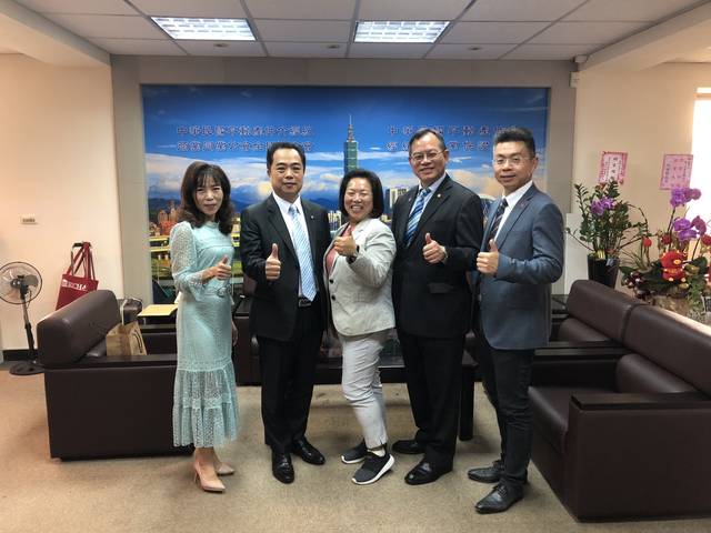 1277475_4b59b07123ed94ca9ba952c543d72cc7