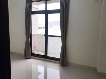 AA342 縣府全新墅