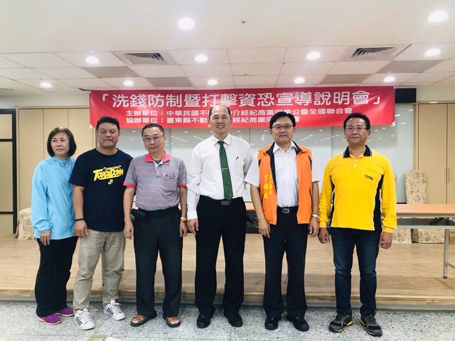 1282428_9a49536624f3662f112ec6c6eab2cab5