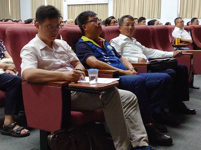 1288169_e6e3d02da395978fb876501e796022b4