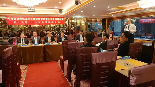 1294073_37fe6a80423eeb683b163049843d5d40