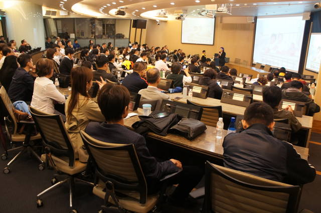 1294091_5e3a2f77e8ebd983b560340c9c9817c1