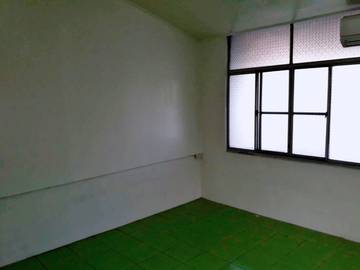 AA304 林森邊間透天