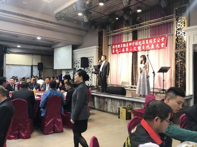 1294710_6169e133044688f820650473f58222a4