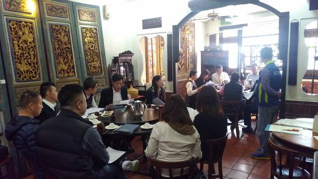 1296649_34a2e02c9bb37afc653f20e8d6a1ca5f